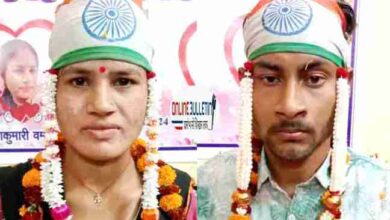 The marriage of Yash Kumari and Poshan Kumar Banjare took place in Lok Samta Shikshan Samiti after taking oath on the Constitution.