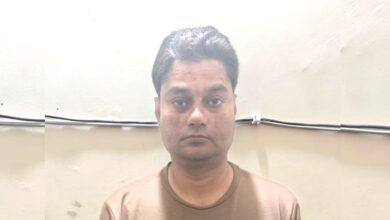 नरसिंहपुर से 10 हजार का इनामी राजा हाशमी पकड़ा गया, इंदौर किन्नर विवाद में फिनाइल पिलाने का मामला नरसिंहपुर से 10 हजार का इनामी राजा हाशमी पकड़ा गया, इंदौर किन्नर विवाद में फिनाइल पिलाने का मामला